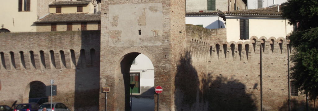 dormire jesi,dormire a jesi, dormire al centro di jesi, dormire vicino jesi, dormire vallesina, B&B porta mazzini a jesi in provincia di ancona, terra madre del vino verdicchio dei castelli di jesi, affittacamete a jesi, affitta camere jesi. Ideale per lavoro, compreso rea il mare adriatico e gli appennini. Il tuo soggiorno di lavoro nel cuore delle Marche, dormire a jesi, b&b jesi.